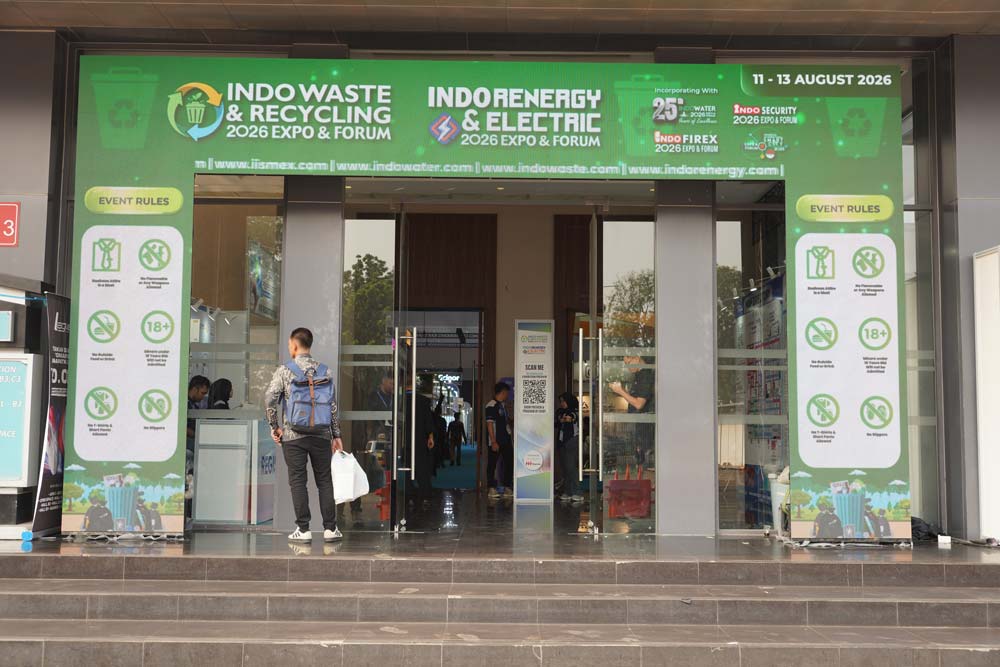 Gate Sponsorship Branding Indo Renergy & Electric